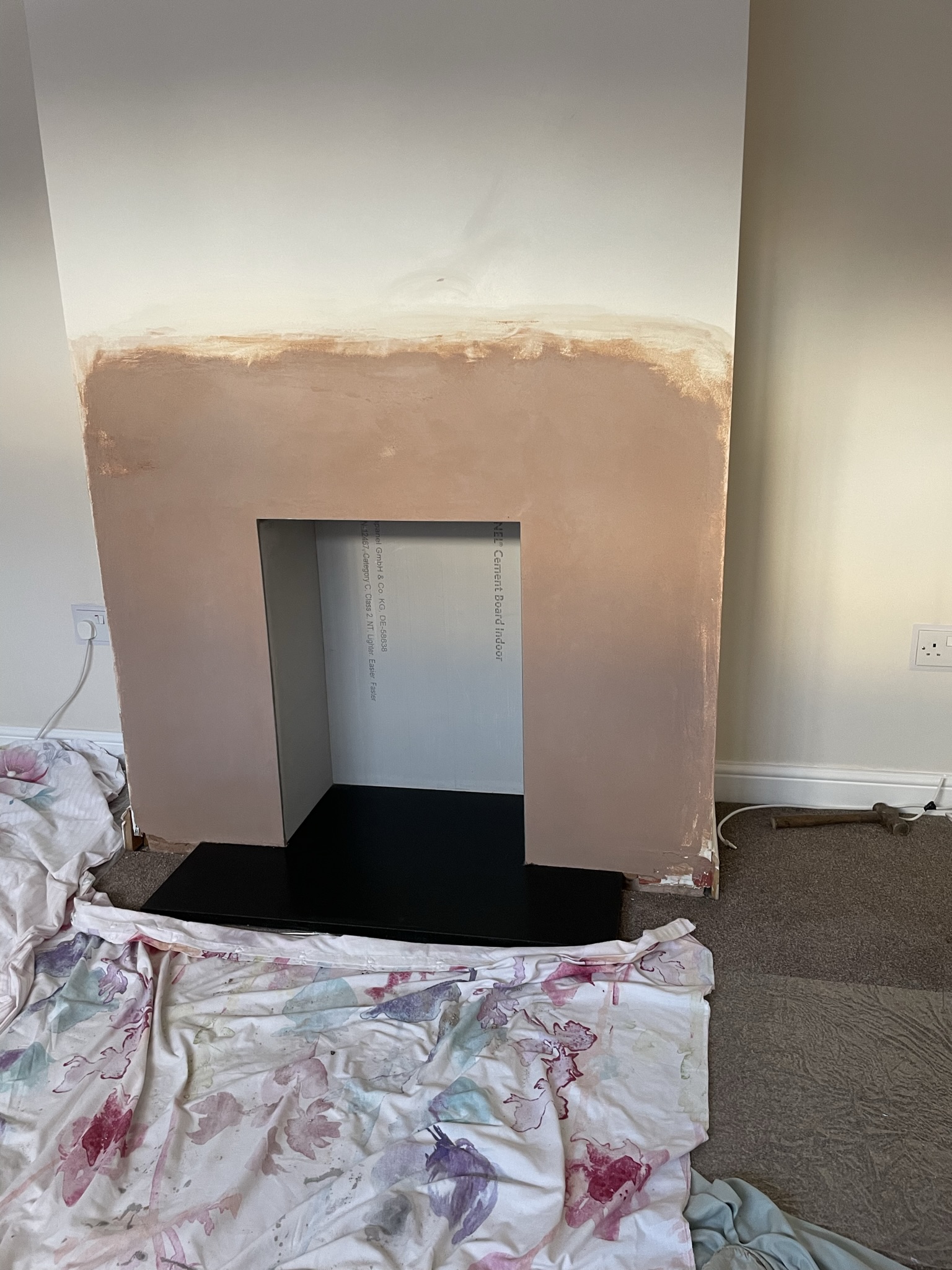 Plastering inside a fire place