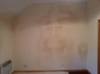 Damp walls in old house Damp walls in old house
