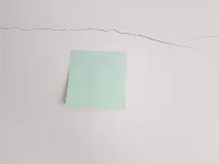 Horizontal cracks over tanking
