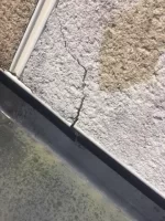 Weber Render multiple cracks