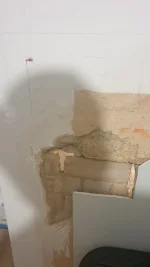 Best way patching holes in plaster (on indoors brick)?