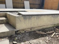 Garden retaining wall renovation