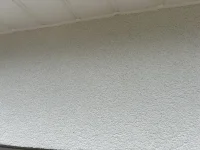 Pin holes in silcone render