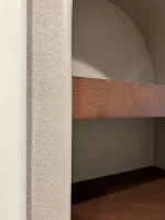 Sand-Swirl Plaster and Bullnose Detail